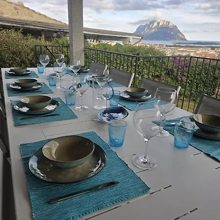 Vista Tavolara