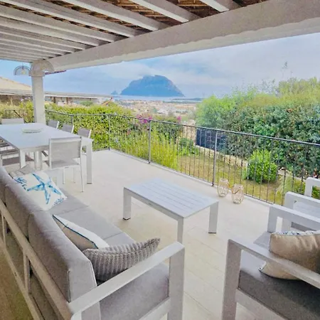 Vista Tavolara Villa Porto San Paolo