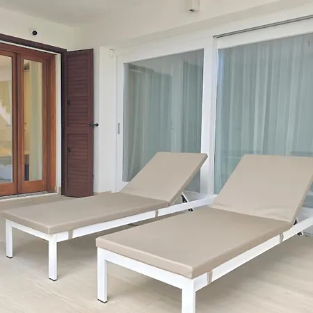 Vista Tavolara Villa Porto San Paolo